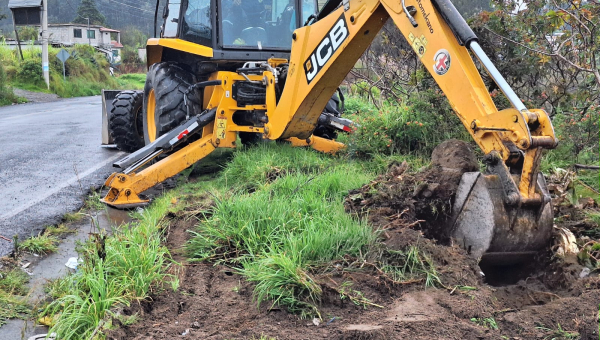 GADP PICAIHUA REALIZA ADECENTAMIENTO EN EL MIRADOR DEL CASERÍO MOLLEPAMBA PARA PROMOVER LA FORESTACIÓN